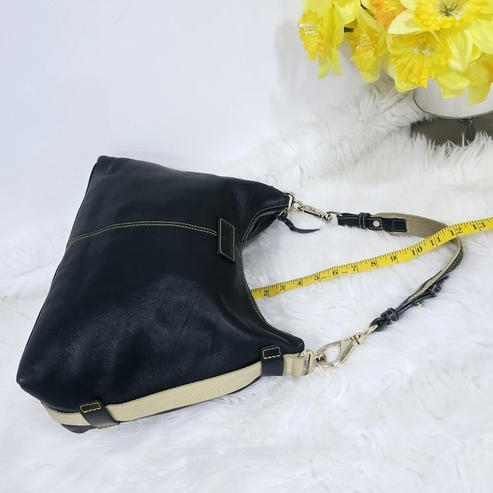 Dooney & Bourke Juliette Hobo Black leather bag